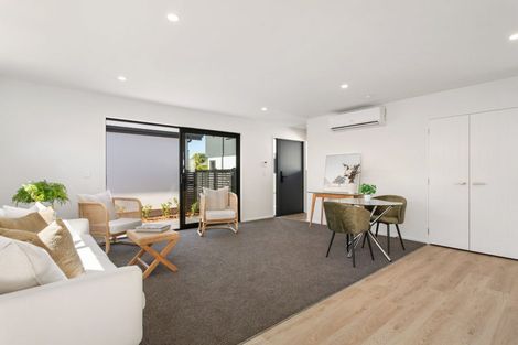 Photo of property in 2/20 Rochester Street, Linwood, Christchurch, 8062