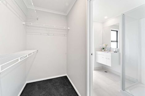 Photo of property in 52 Papatupu Way, Kumeu, 0810