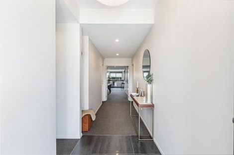 Photo of property in 44c Gilbransen Road, Kumeu, 0810