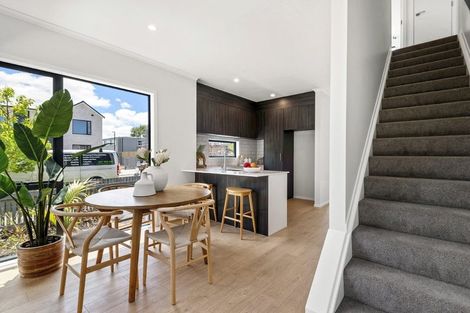 Photo of property in 4/17 Samuel Marsden Place, Whenuapai, 0618