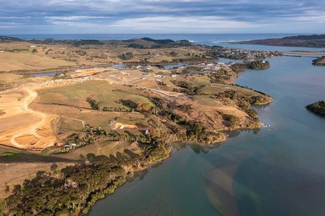 Photo of property in 26 Rangitahi Road, Raglan, 3225
