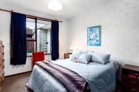 Photo of property in 37 Karnak Crescent, Russley, Christchurch, 8042