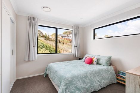 Photo of property in 4r Estates Terrace, Welcome Bay, Tauranga, 3175