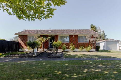 Photo of property in 11 Otaki Place, Westbrook, Palmerston North, 4412