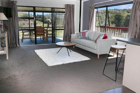 Photo of property in 42 Sailmaker Close, Whitby, Porirua, 5024