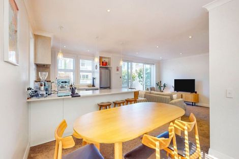 Photo of property in 57 Arcus Way, Hataitai, Wellington, 6021