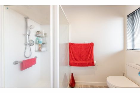 Photo of property in 299 Linwood Avenue, Linwood, Christchurch, 8062