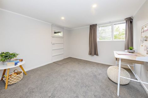 Photo of property in 21 Gilbert Road, Otara, Auckland, 2023