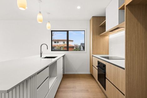 Photo of property in 102 Auckland Road, Greenmeadows, Napier, 4112