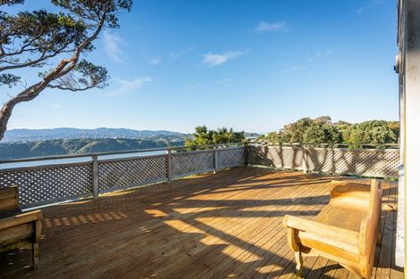 Photo of property in 154 Grafton Road, Roseneath, Wellington, 6011