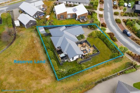 Photo of property in 6 Evening Star Road, Arthurs Point, Queenstown, 9371