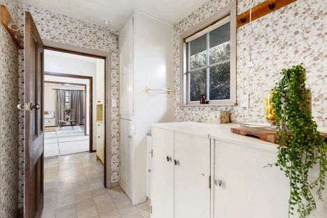 Photo of property in 37 Somerset Crescent, Spreydon, Christchurch, 8024