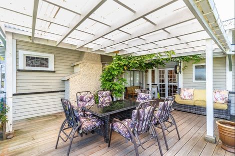 Photo of property in 111 Avenue Road, Foxton, 4891