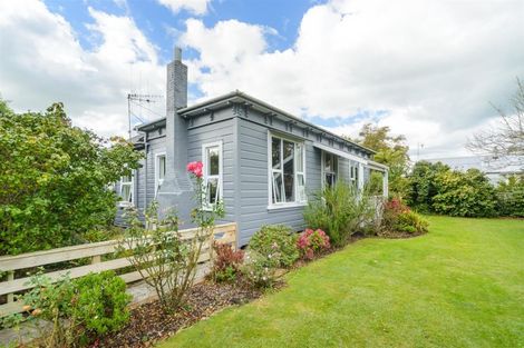 Photo of property in 30 Signal Street, Marton, 4710