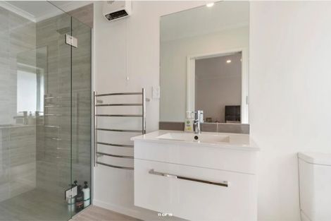Photo of property in 15 Lincoln Road, Jacks Point, 9371