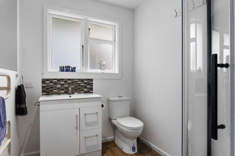 Photo of property in 17 Worthy Street, Ilam, Christchurch, 8041