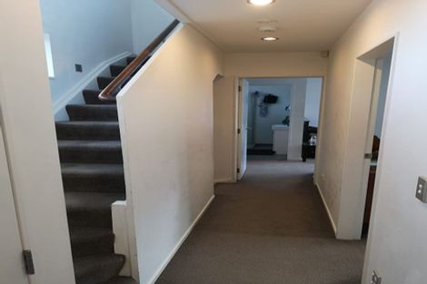 Photo of property in 63u2 Darlington Road, Miramar, Wellington, 6022