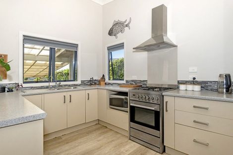 Photo of property in 10 Puka Place, Mahia, Nuhaka, 4198