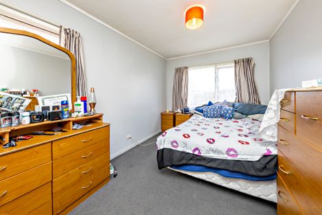 Photo of property in 1/21 Solveig Place, Randwick Park, Auckland, 2105