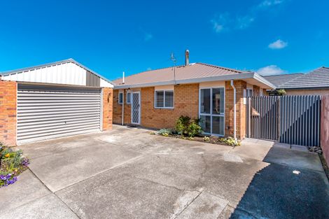 Photo of property in 139 Gilberthorpes Road, Hei Hei, Christchurch, 8042