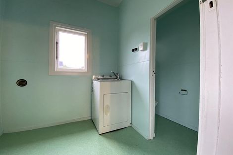 Photo of property in 607 Ferry Road, Woolston, Christchurch, 8023