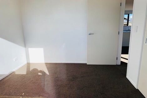 Photo of property in 38u2 Smith Street, Frankton, Hamilton, 3204