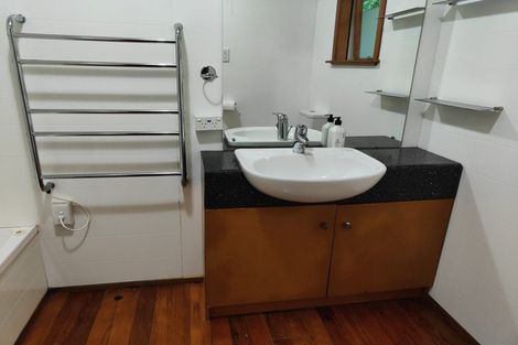 Photo of property in 4/62 Simla Crescent, Khandallah, Wellington, 6035