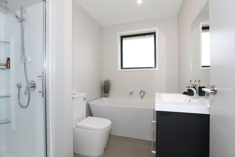 Photo of property in 18 Oldfield Lane, Marton, 4710