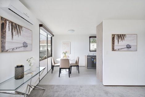 Photo of property in 11 Starforth Place, Henderson, Auckland, 0612