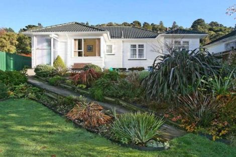 Photo of property in 60 Hair Street, Wainuiomata, Lower Hutt, 5014
