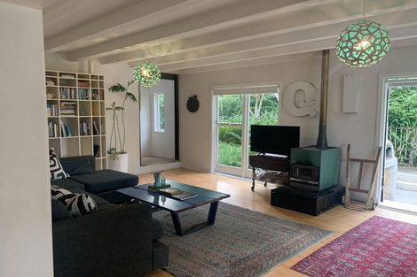 Photo of property in 327 Clifton Road, Te Awanga, 4102