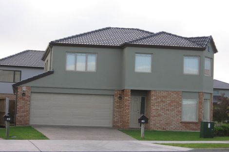 Photo of property in 38 Cyril French Drive, Flat Bush, Auckland, 2016