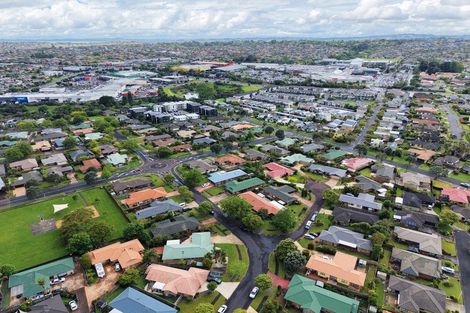Photo of property in 9 Millington Place, Huntington Park, Auckland, 2013