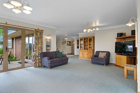 Photo of property in 9 Oaklands Drive, Cambridge, 3434