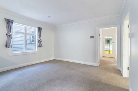 Photo of property in 24 Adams Terrace, Aro Valley, Wellington, 6021