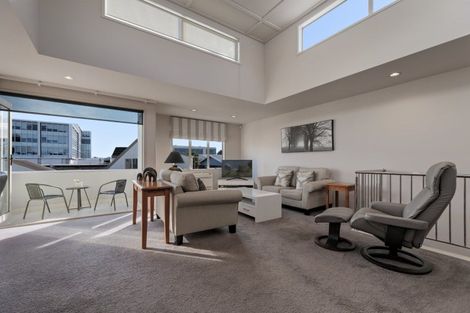 Photo of property in 6/29 Third Avenue, Tauranga, 3110