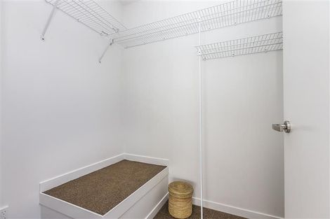 Photo of property in 74u5 Derwent Street, Island Bay, Wellington, 6023