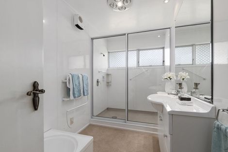 Photo of property in 501a Hibiscus Coast Highway, Orewa, 0931