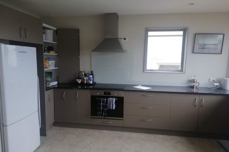 Photo of property in 42 Evans Bay Parade, Roseneath, Wellington, 6021