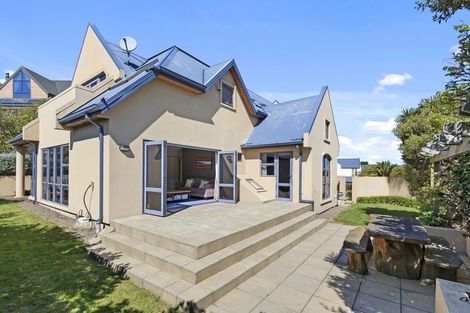 Photo of property in 105 Penruddock Rise, Westmorland, Christchurch, 8025