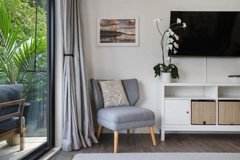 Photo of property in 26 Arataki Views Way, Glen Eden, Auckland, 0602