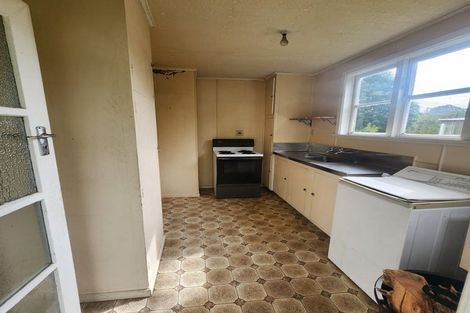 Photo of property in 23 Stanly Street, Eketahuna, 4900