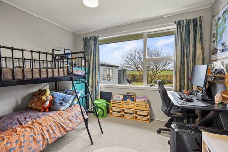 Photo of property in 73 Pipiroa Road, Ngatea, 3503