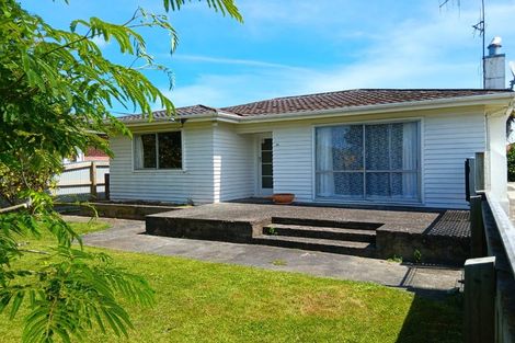 Photo of property in 24 Avenue Road, Greenmeadows, Napier, 4112
