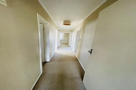 Photo of property in 38 Burbank Avenue, Manurewa, Auckland, 2102