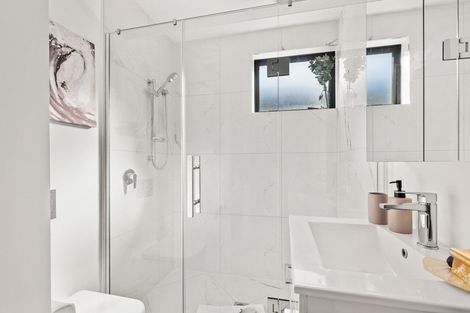 Photo of property in 7/447 Hibiscus Coast Highway, Orewa, 0931