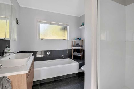 Photo of property in 75c Mick Dillon Road, Tahekeroa, Kaukapakapa, 0873