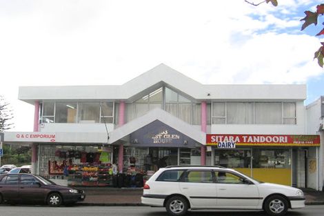 Photo of property in 3/103 West Coast Road, Glen Eden, Auckland, 0602