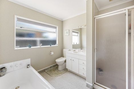 Photo of property in 26 Kensington Drive, Taradale, Napier, 4112