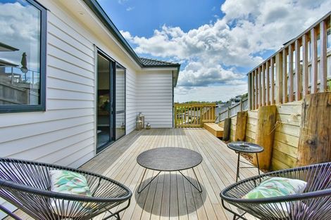 Photo of property in 135 Isabella Drive, Pukekohe, 2120